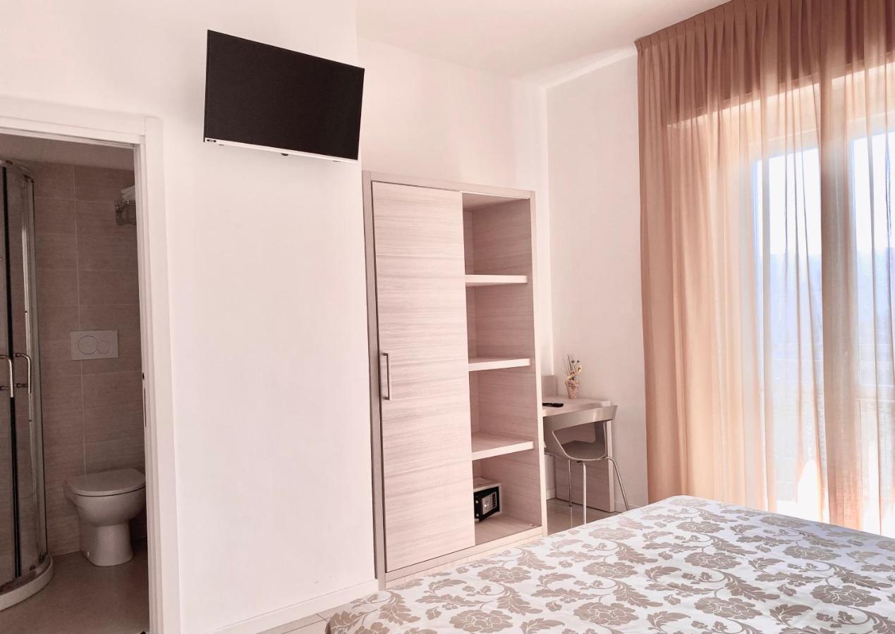 Santa Barbara Hotel & Apartments Bellaria-Igea Marina Eksteriør billede